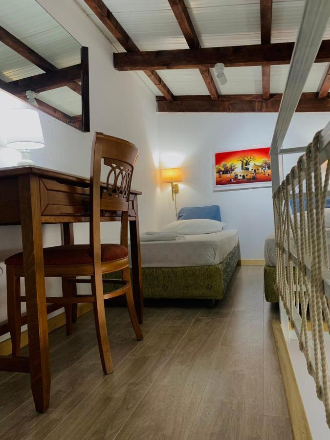 Loft Kapodistrias Apartment *